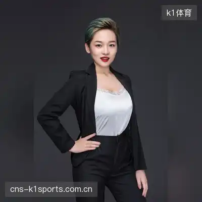 柳翎